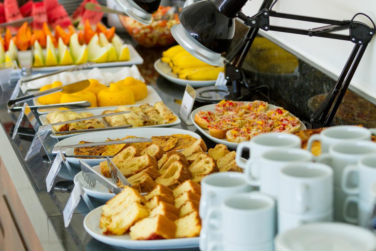 Velit Hotel Терезина Екстериор снимка