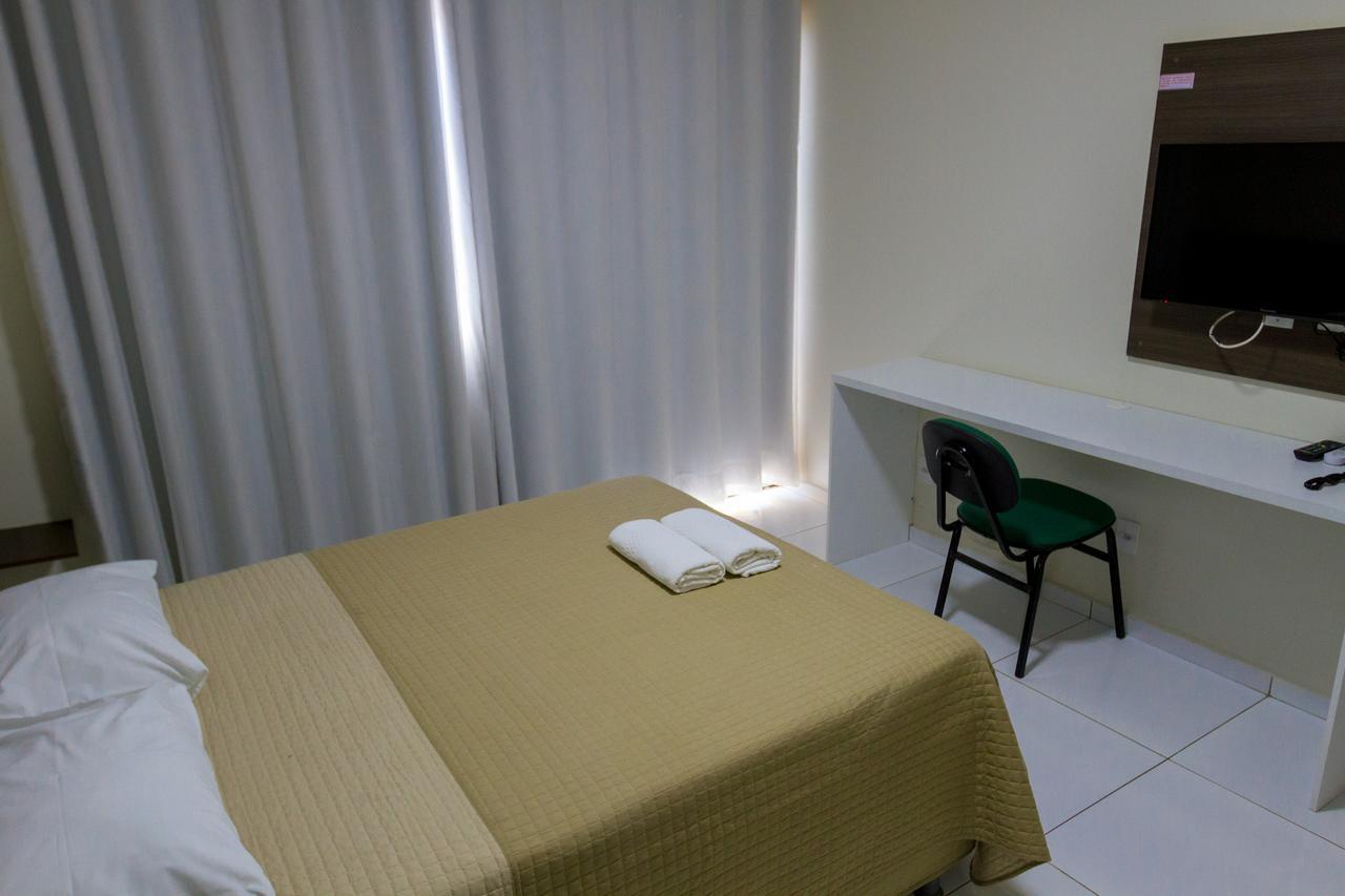Velit Hotel Терезина Екстериор снимка